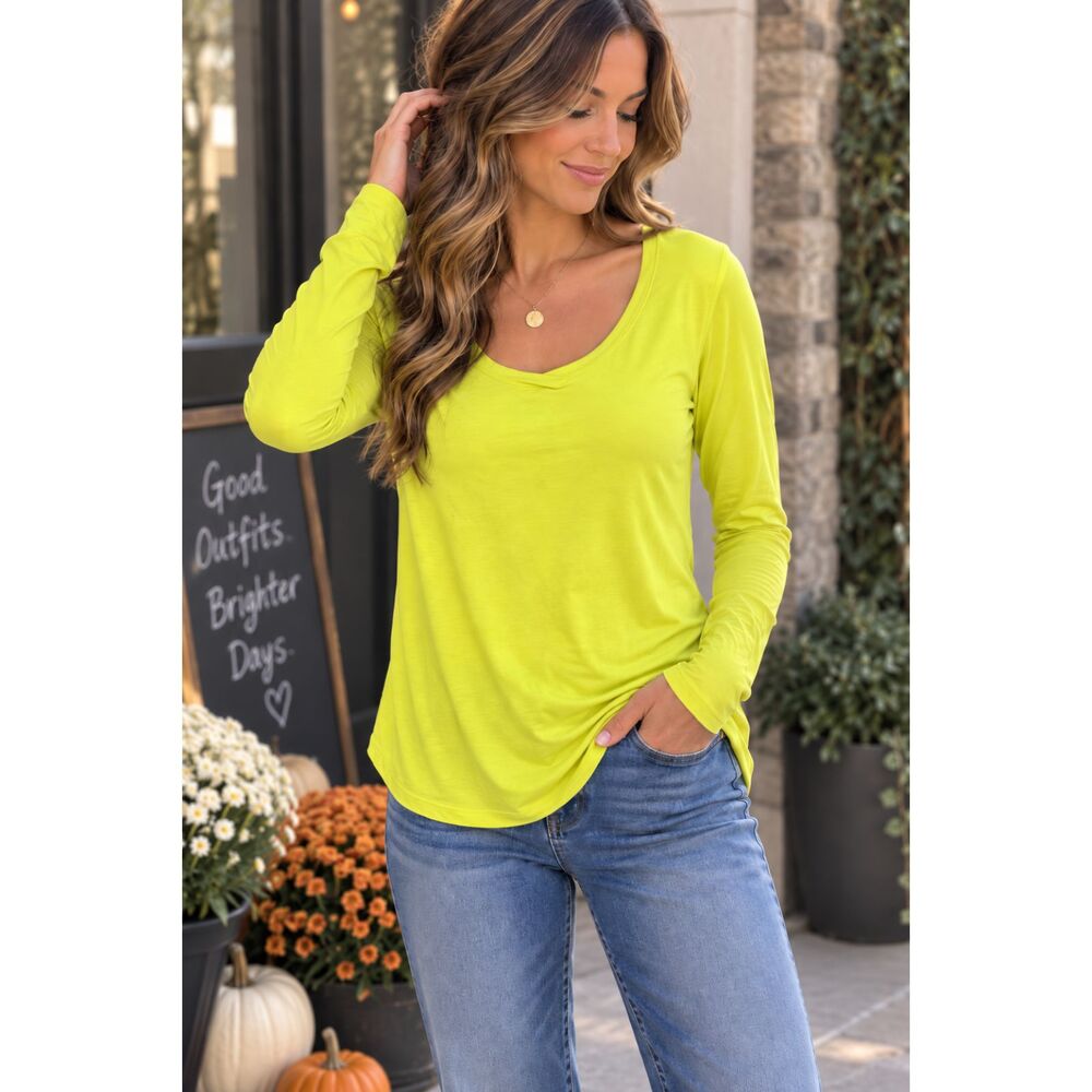 JCP Neon Yellow Lime Long Sleeve Scoop Neck Stretch Top Women’s Large